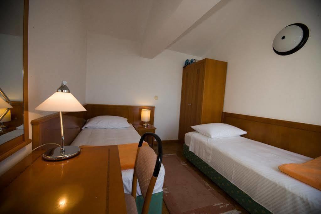 Sipa Apartments Dubrovnik Buitenkant foto